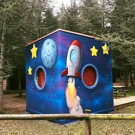 Parque de vacaciones Village - Défiplanet' Dienné