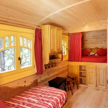 Village - Defiplanet' Holiday park