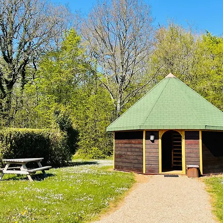 Village - Defiplanet' Holiday park