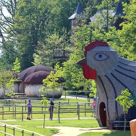 Holiday park Village - Defiplanet'