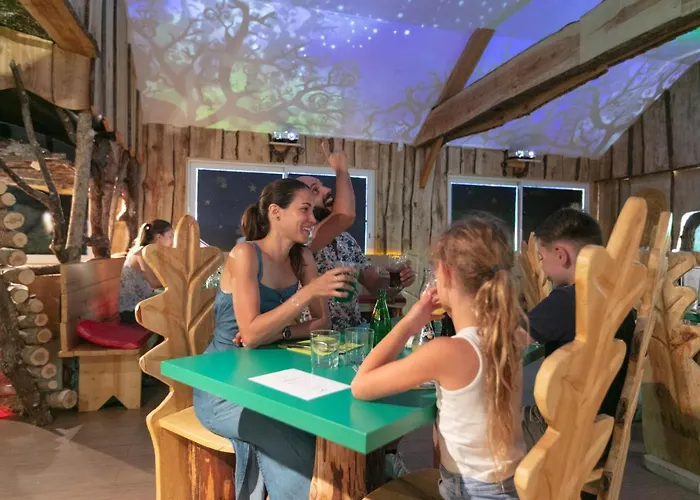 Village - Défiplanet' * Dienné