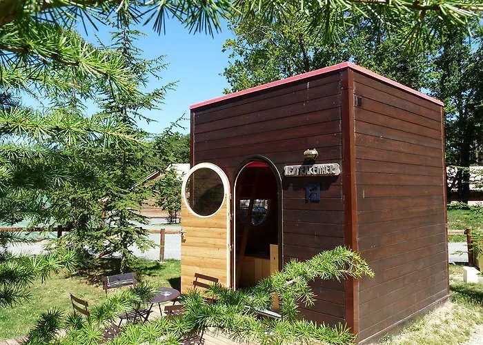 Parque de vacaciones Village - Défiplanet' *