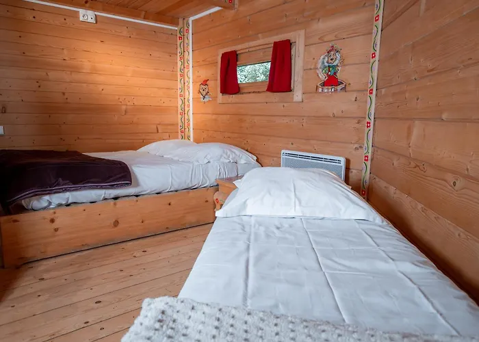 Parque de vacaciones Village - Défiplanet'