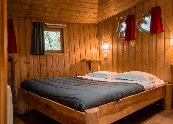 Parque de vacaciones Village - Défiplanet' *